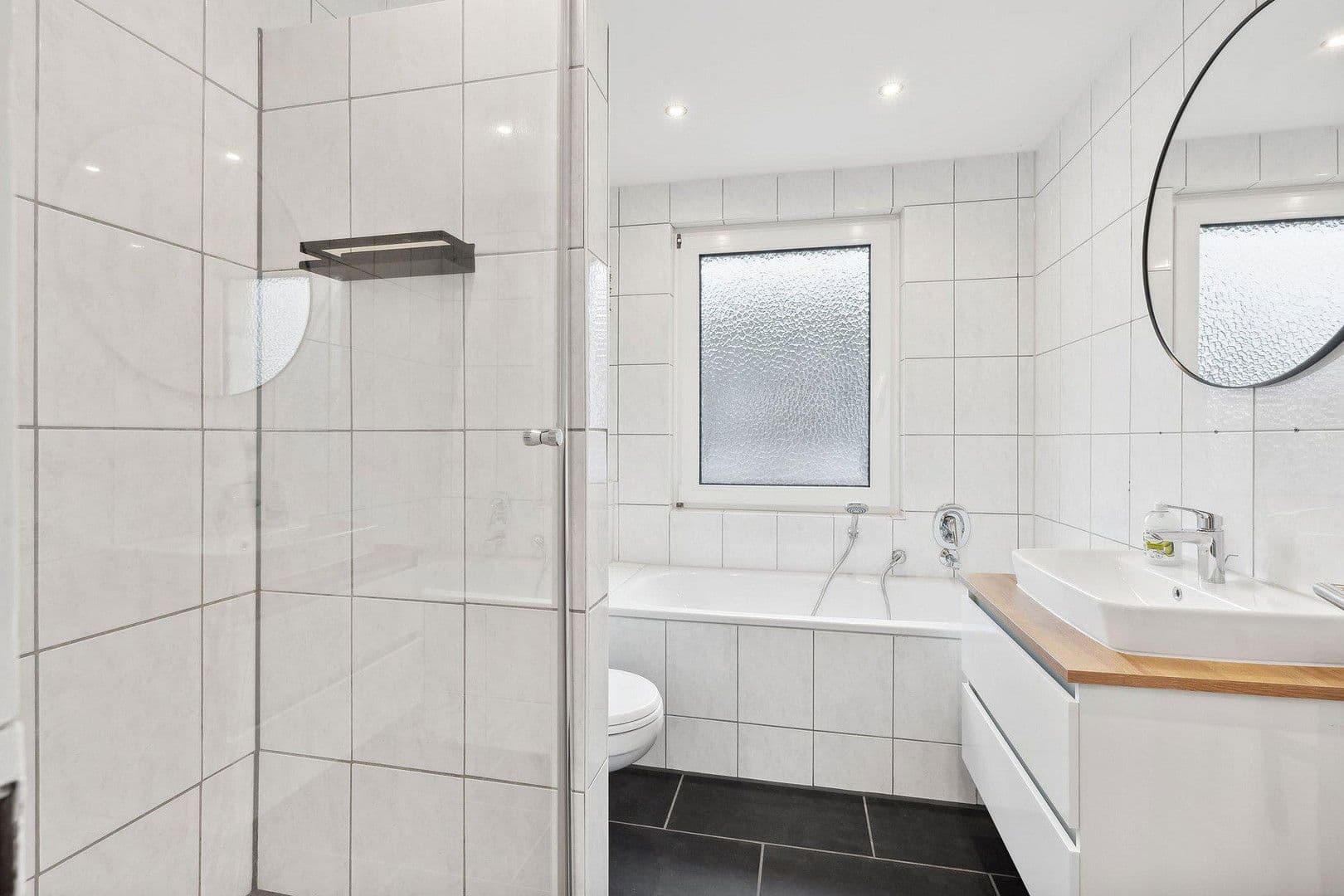 Predaj domu 175 m², pozemek 344 m², Isenbüttel, Dolné Sasko Predaj domu 175 m², pozemek 344 m², Isenbüttel, Dolné Sasko