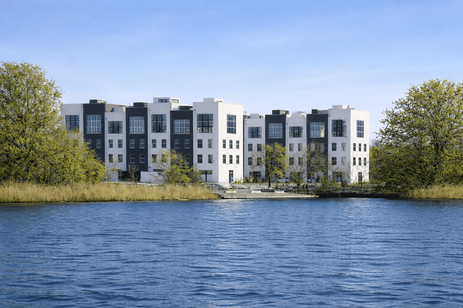 Prenájom domu 200 m², pozemek 246 m², Charlotte-Salomon-Hain 9, Berlin, Berlín Prenájom domu 200 m², pozemek 246 m², Charlotte-Salomon-Hain 9, Berlin, Berlín