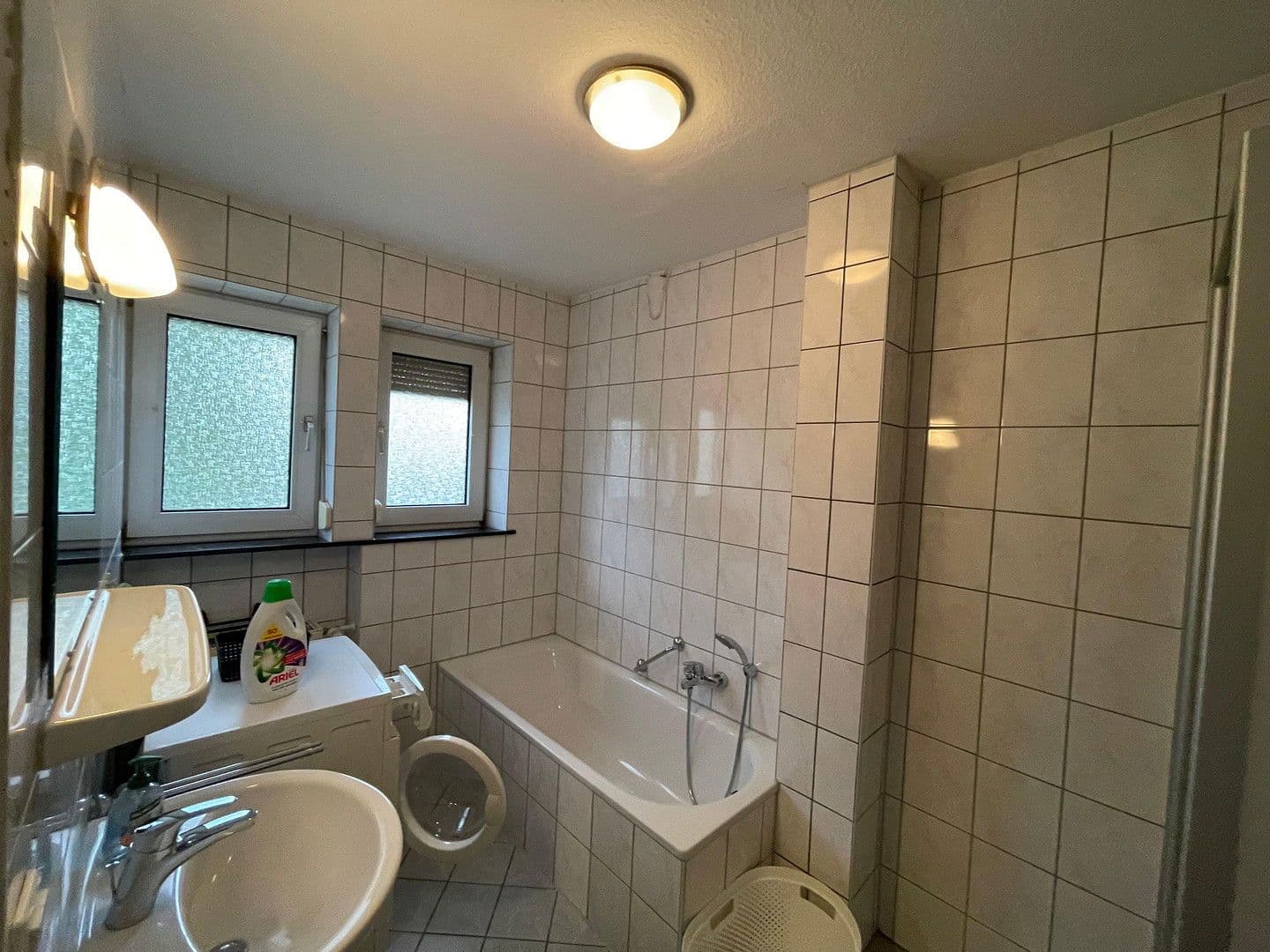 Predaj domu 554 m², pozemek 850 m², Spiegelgartenstr. 40, Herzogenaurach, Bavorsko Predaj domu 554 m², pozemek 850 m², Spiegelgartenstr. 40, Herzogenaurach, Bavorsko