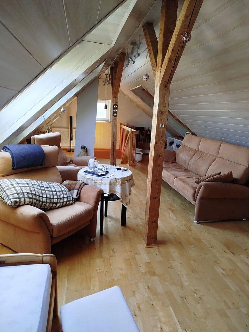 Predaj domu 180 m², pozemek 1.015 m², Springe, Dolné Sasko Predaj domu 180 m², pozemek 1.015 m², Springe, Dolné Sasko