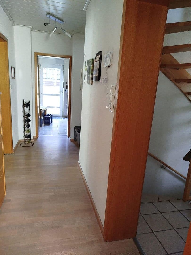 Predaj domu 180 m², pozemek 1.015 m², Springe, Dolné Sasko Predaj domu 180 m², pozemek 1.015 m², Springe, Dolné Sasko