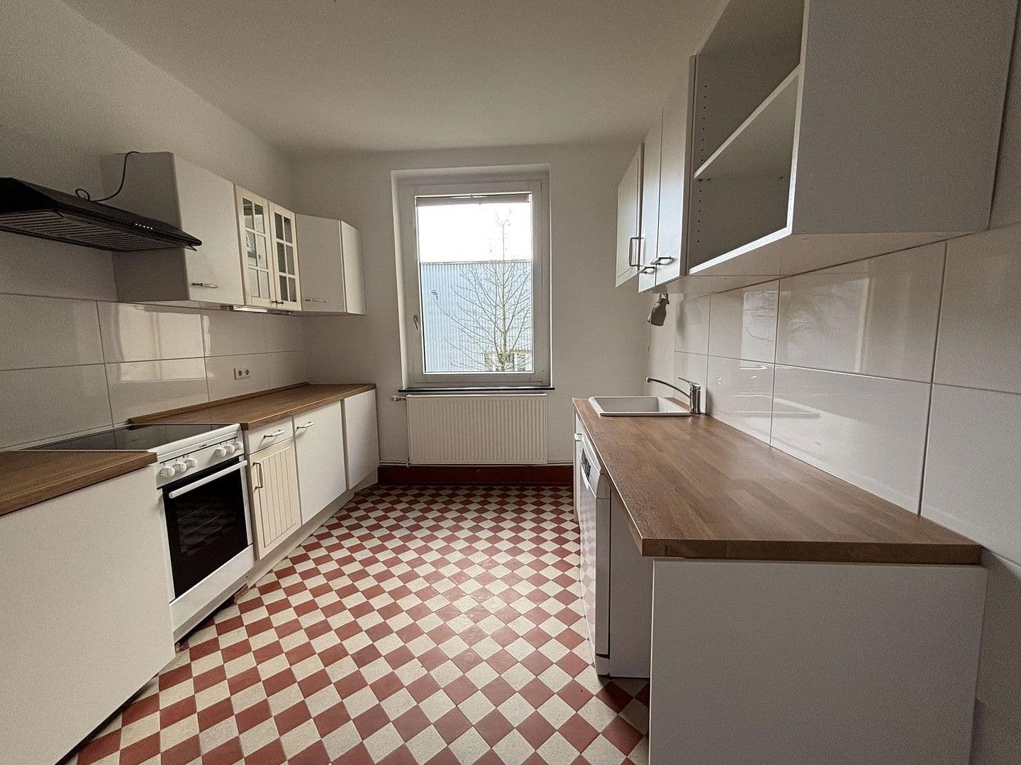 Prenájom bytu 3-izbový 85 m², Johanneswerkstr. 41, Bielefeld, Severné Porýnie - Westfálsko Prenájom bytu 3-izbový 85 m², Johanneswerkstr. 41, Bielefeld, Severné Porýnie - Westfálsko