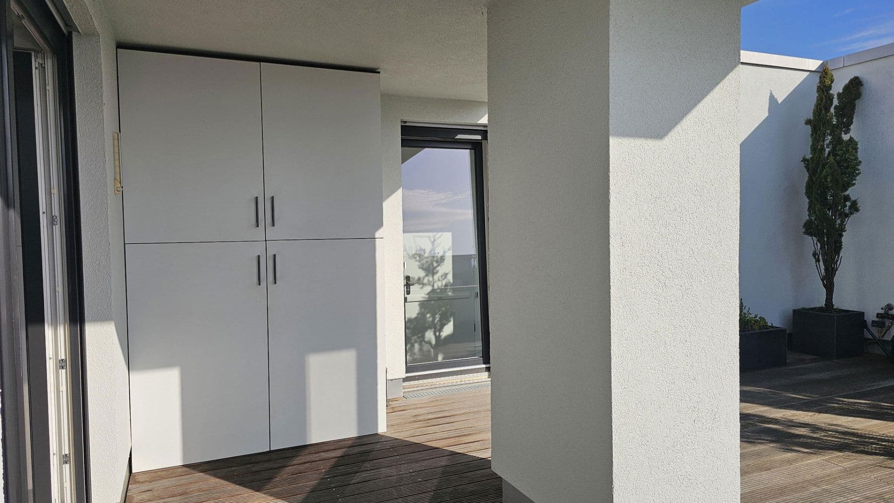 Predaj bytu 3-izbový 199 m², Köln, Severné Porýnie - Westfálsko Predaj bytu 3-izbový 199 m², Köln, Severné Porýnie - Westfálsko