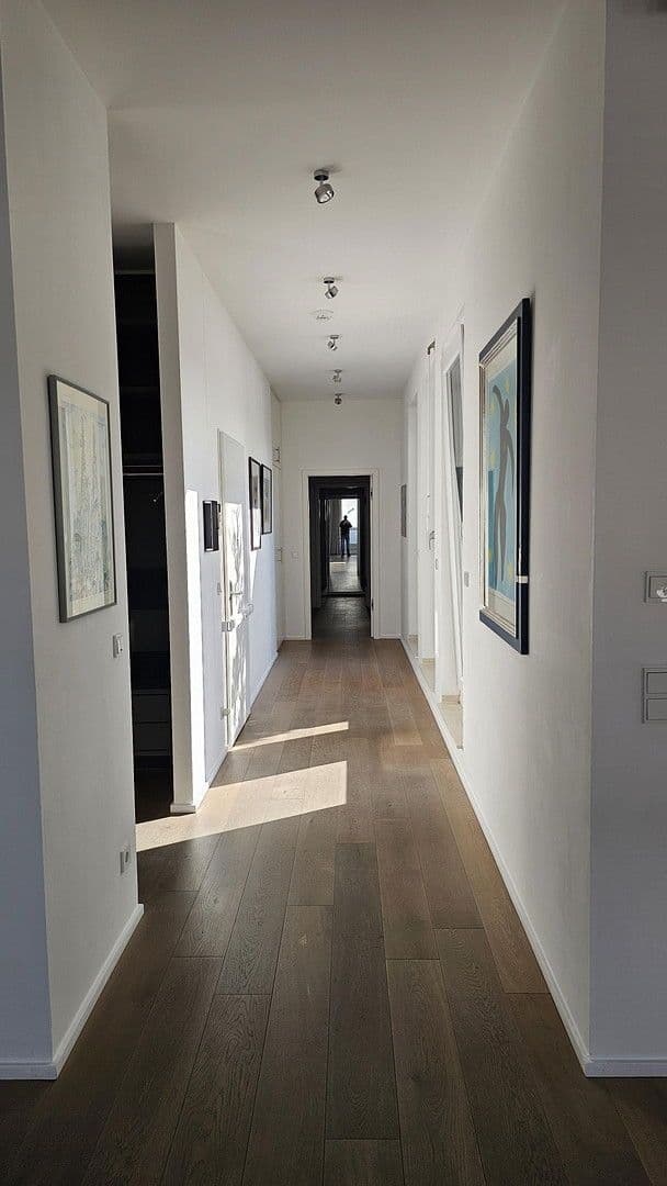 Predaj bytu 3-izbový 199 m², Köln, Severné Porýnie - Westfálsko Predaj bytu 3-izbový 199 m², Köln, Severné Porýnie - Westfálsko