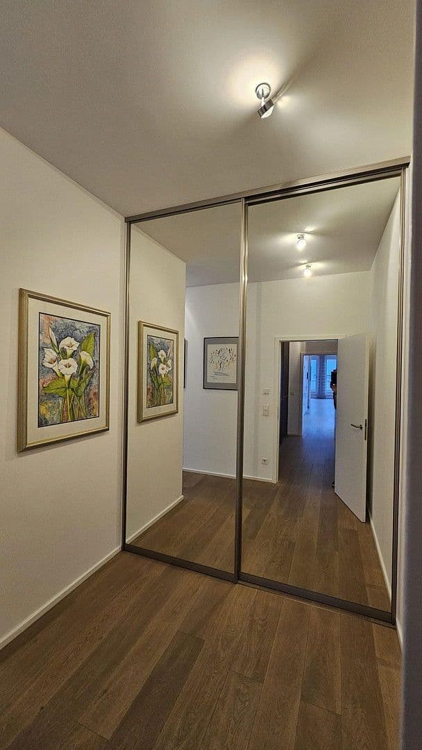 Predaj bytu 3-izbový 199 m², Köln, Severné Porýnie - Westfálsko Predaj bytu 3-izbový 199 m², Köln, Severné Porýnie - Westfálsko