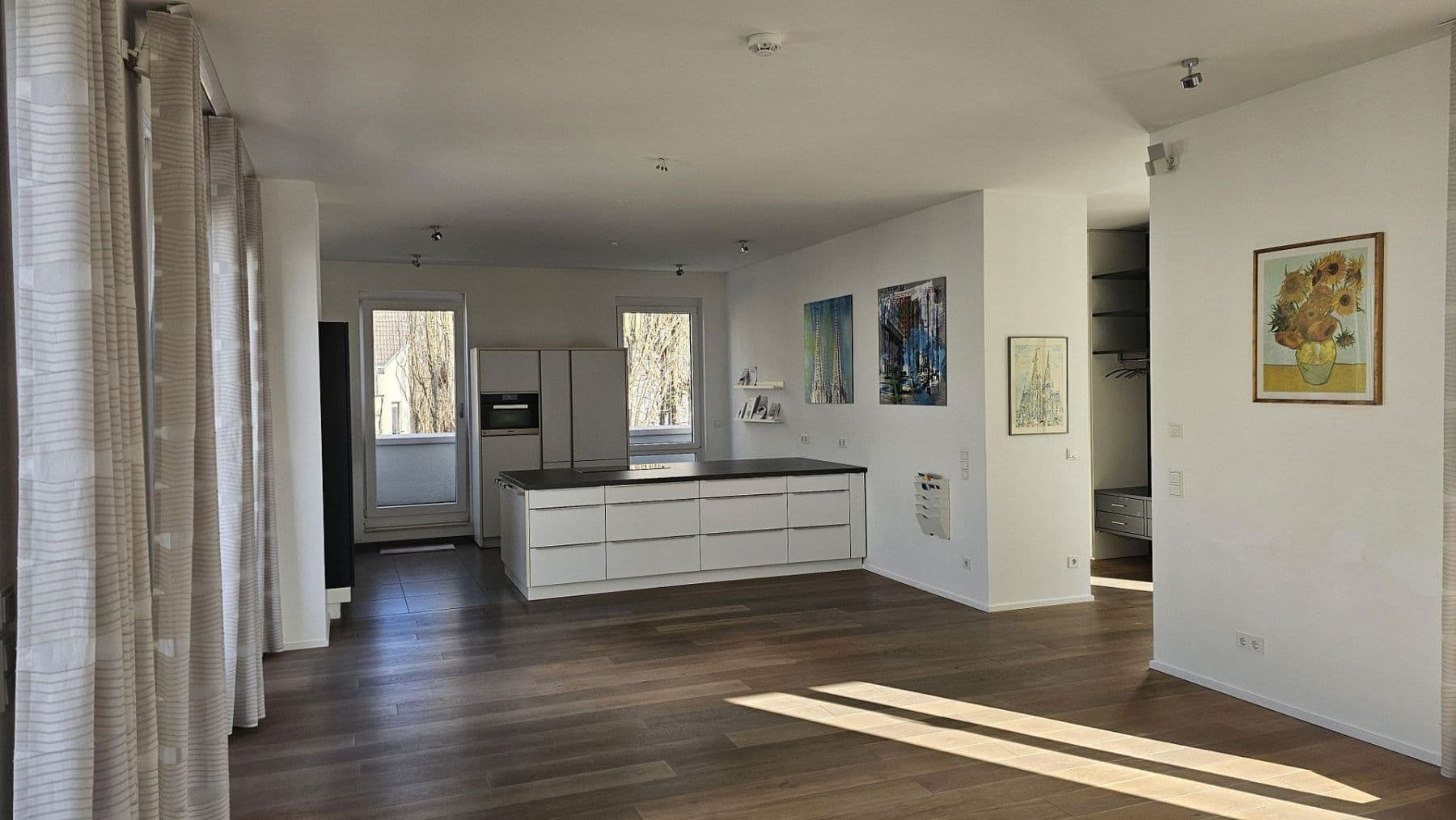 Predaj bytu 3-izbový 199 m², Köln, Severné Porýnie - Westfálsko Predaj bytu 3-izbový 199 m², Köln, Severné Porýnie - Westfálsko