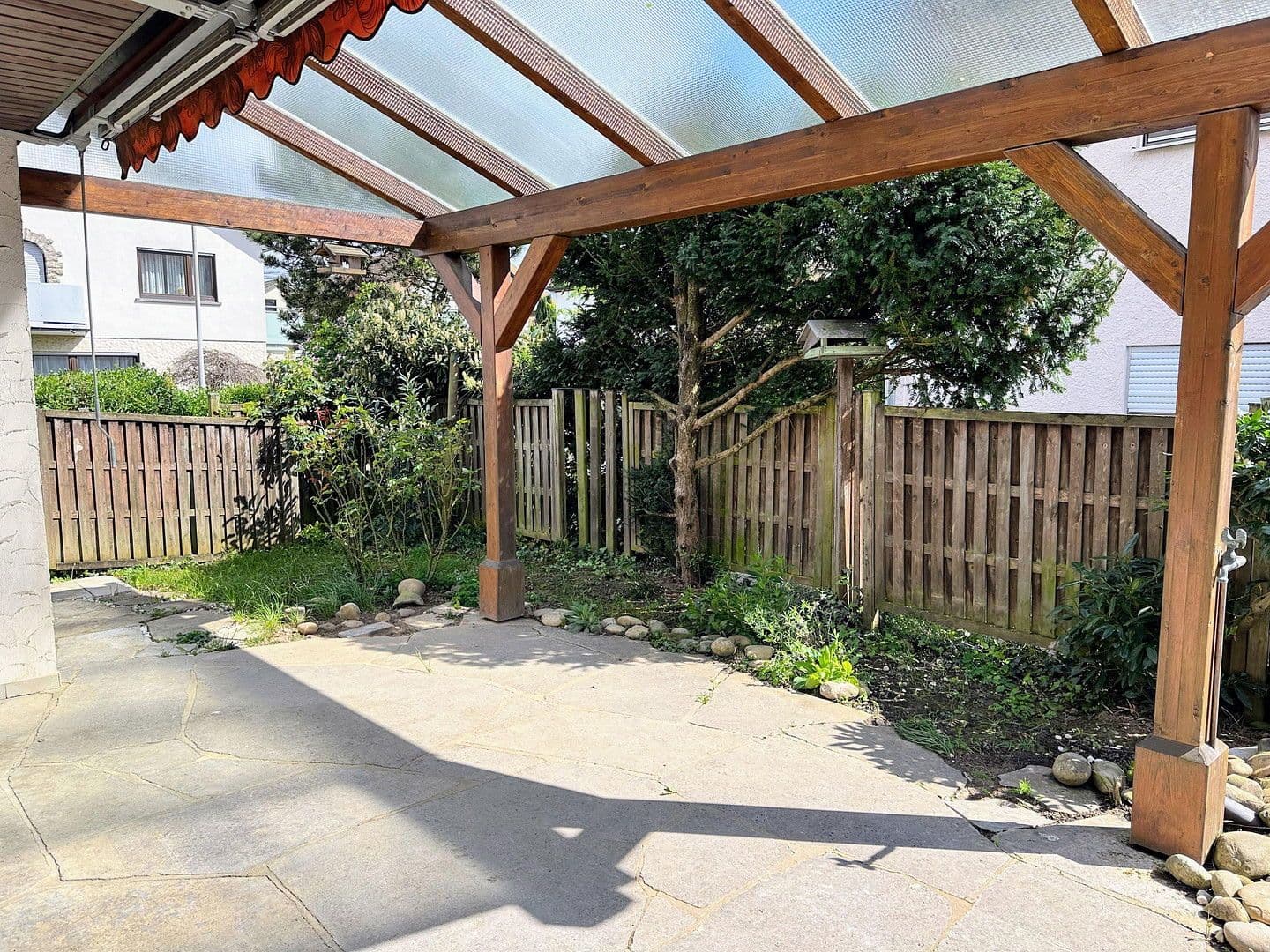 Predaj domu 320 m², pozemek 538 m², Gustav-Werner-Straße 10, Bönnigheim, Bádensko-Wurttembersko Predaj domu 320 m², pozemek 538 m², Gustav-Werner-Straße 10, Bönnigheim, Bádensko-Wurttembersko