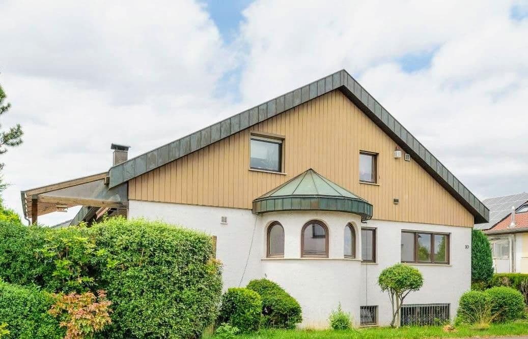 Predaj domu 320 m², pozemek 538 m², Gustav-Werner-Straße 10, Bönnigheim, Bádensko-Wurttembersko Predaj domu 320 m², pozemek 538 m², Gustav-Werner-Straße 10, Bönnigheim, Bádensko-Wurttembersko