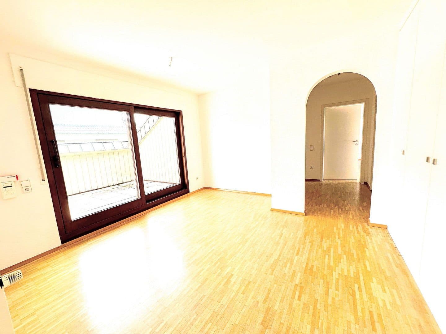 Predaj domu 320 m², pozemek 538 m², Gustav-Werner-Straße 10, Bönnigheim, Bádensko-Wurttembersko Predaj domu 320 m², pozemek 538 m², Gustav-Werner-Straße 10, Bönnigheim, Bádensko-Wurttembersko