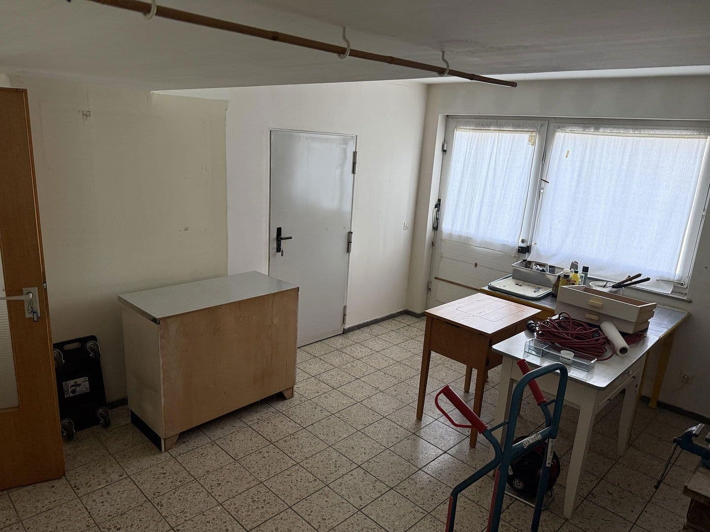 Predaj domu 190 m², pozemek 1.248 m², Reinhardshagen, Hesensko Predaj domu 190 m², pozemek 1.248 m², Reinhardshagen, Hesensko