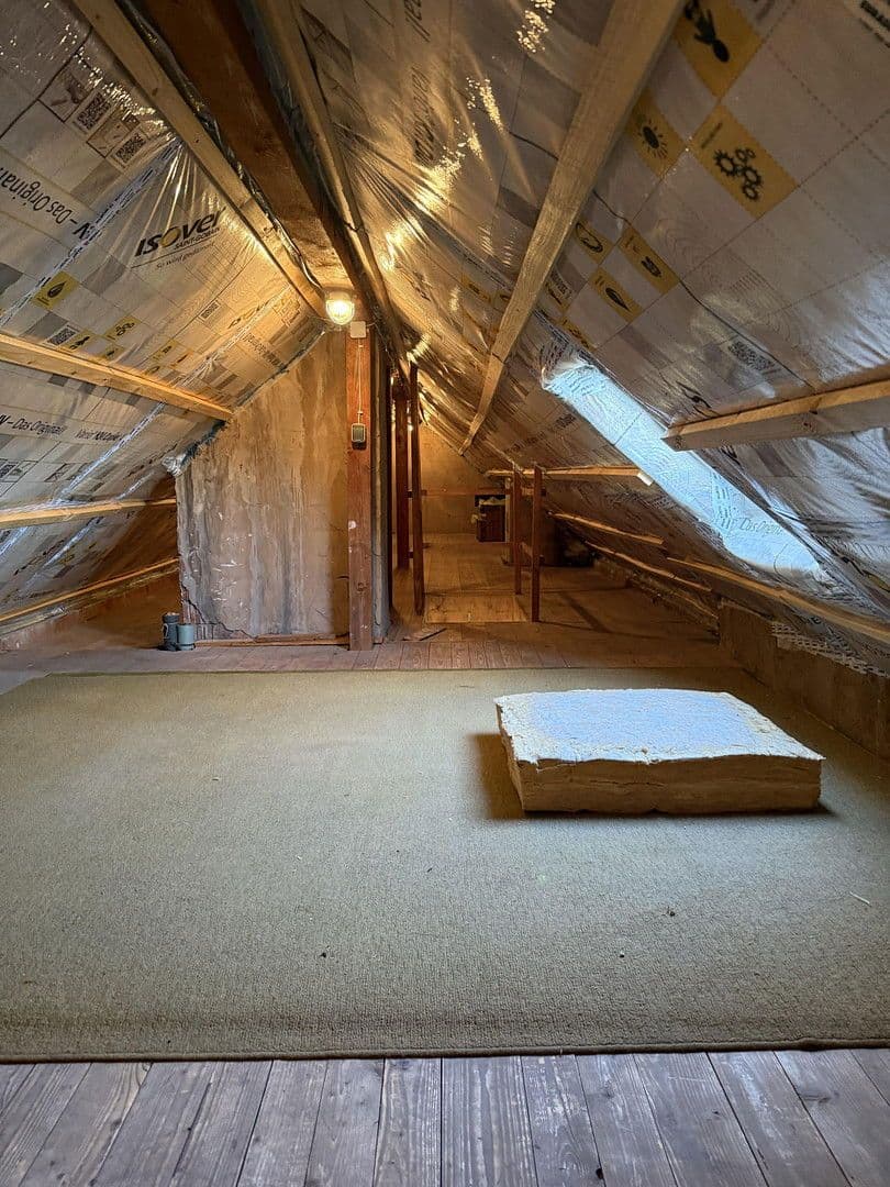 Predaj domu 190 m², pozemek 1.248 m², Reinhardshagen, Hesensko Predaj domu 190 m², pozemek 1.248 m², Reinhardshagen, Hesensko