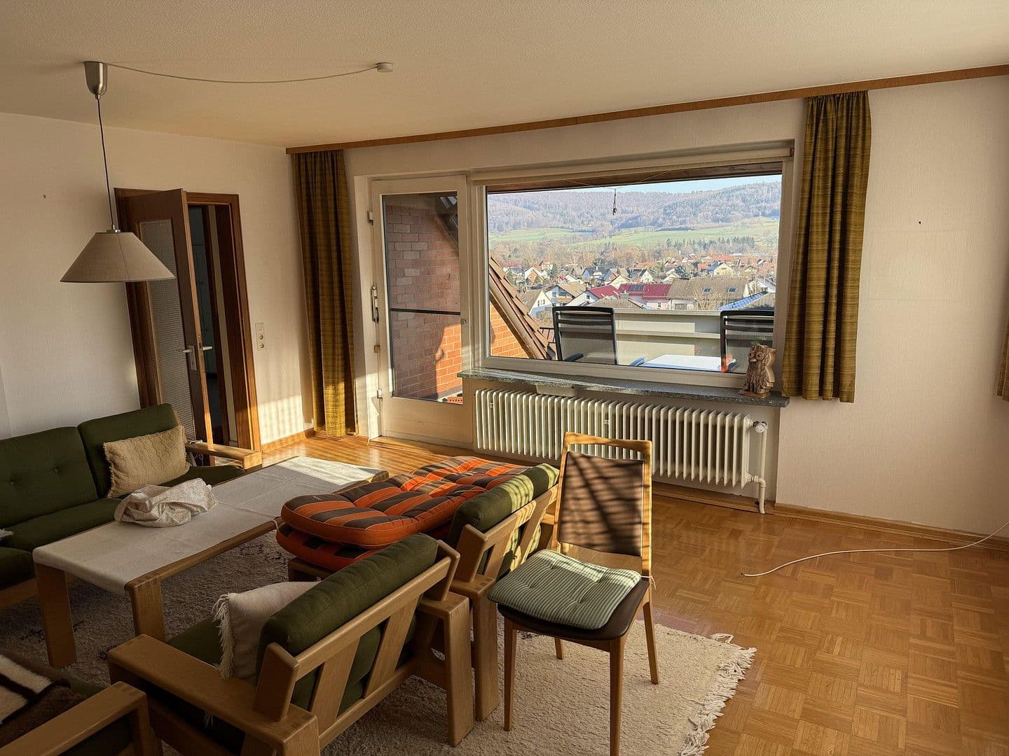 Predaj domu 190 m², pozemek 1.248 m², Reinhardshagen, Hesensko Predaj domu 190 m², pozemek 1.248 m², Reinhardshagen, Hesensko