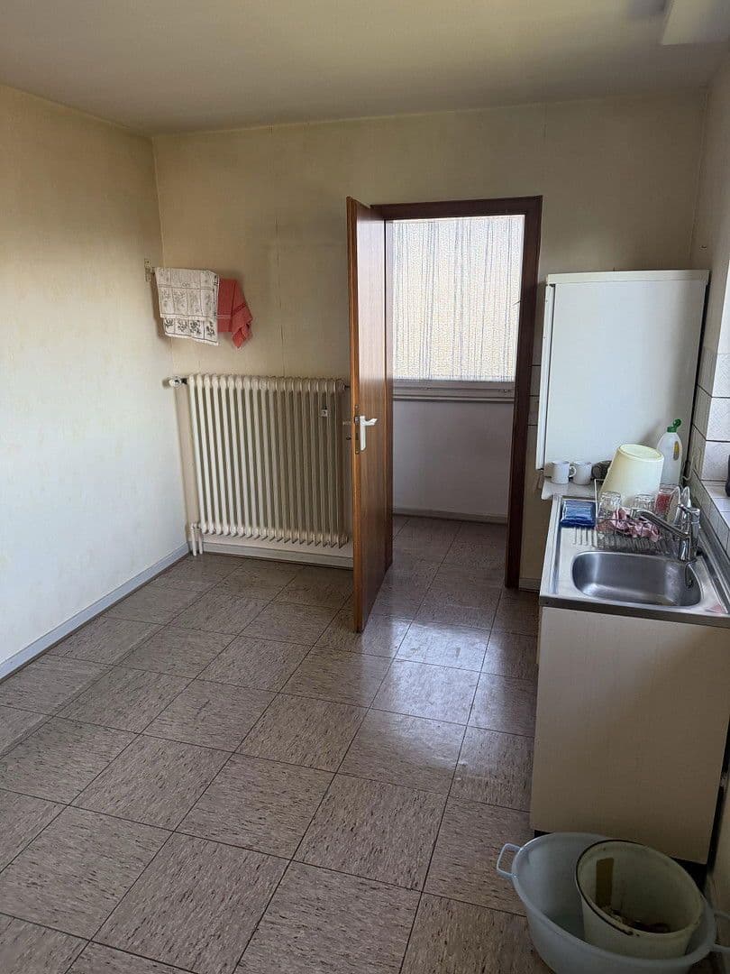 Predaj domu 190 m², pozemek 1.248 m², Reinhardshagen, Hesensko Predaj domu 190 m², pozemek 1.248 m², Reinhardshagen, Hesensko