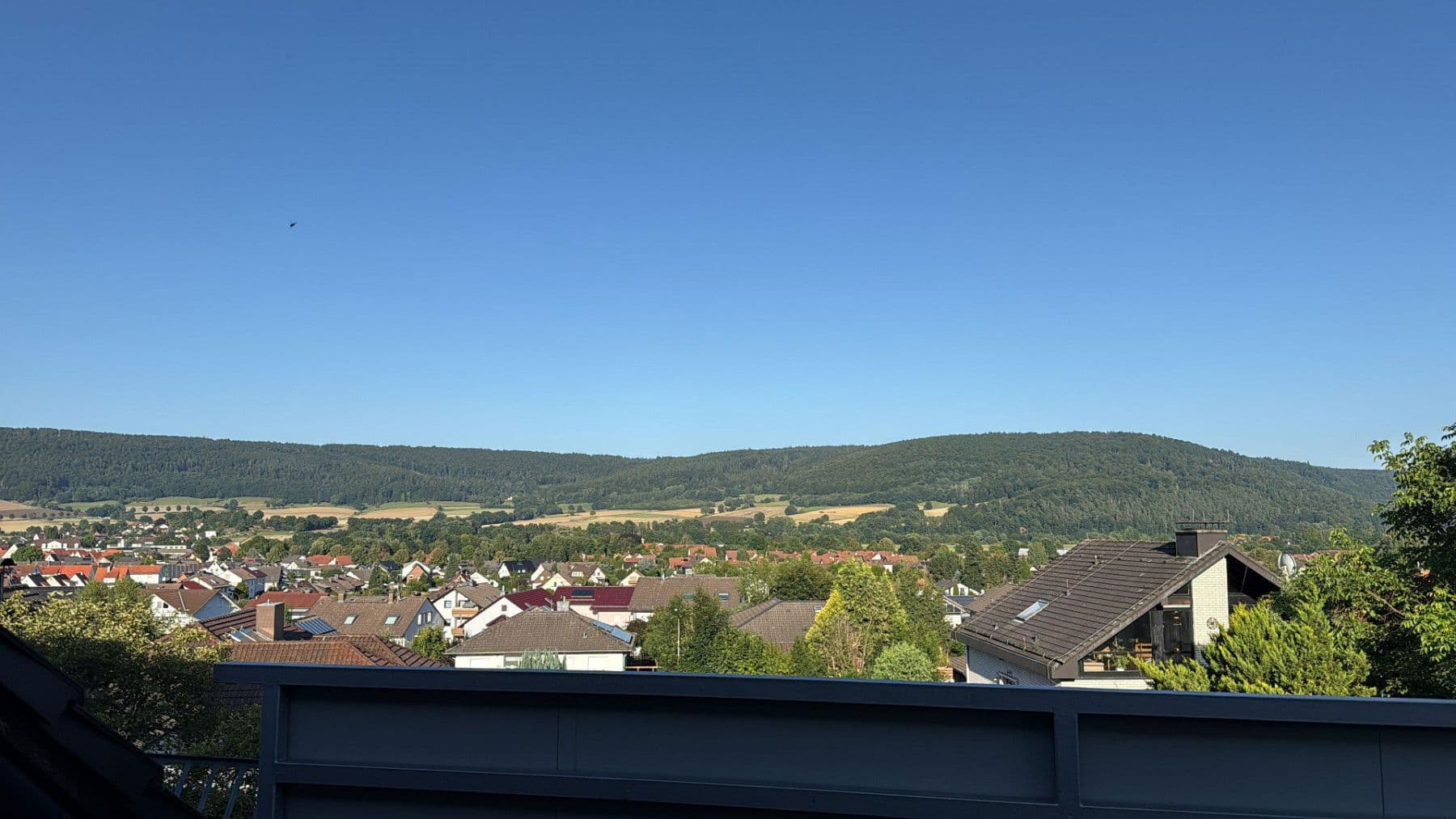 Predaj domu 190 m², pozemek 1.248 m², Reinhardshagen, Hesensko Predaj domu 190 m², pozemek 1.248 m², Reinhardshagen, Hesensko