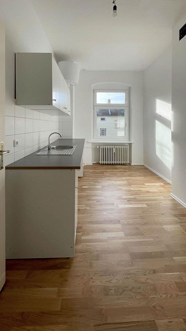 Predaj bytu 1-izbový 42 m², Koloniestrasse 33, Berlin, Berlín Predaj bytu 1-izbový 42 m², Koloniestrasse 33, Berlin, Berlín