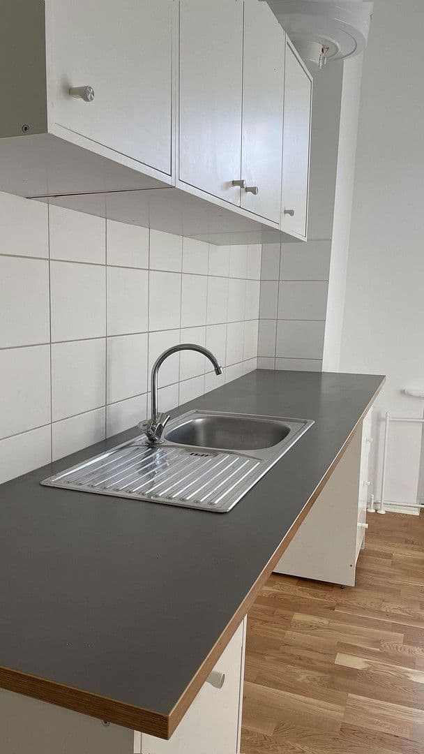 Predaj bytu 1-izbový 42 m², Koloniestrasse 33, Berlin, Berlín Predaj bytu 1-izbový 42 m², Koloniestrasse 33, Berlin, Berlín