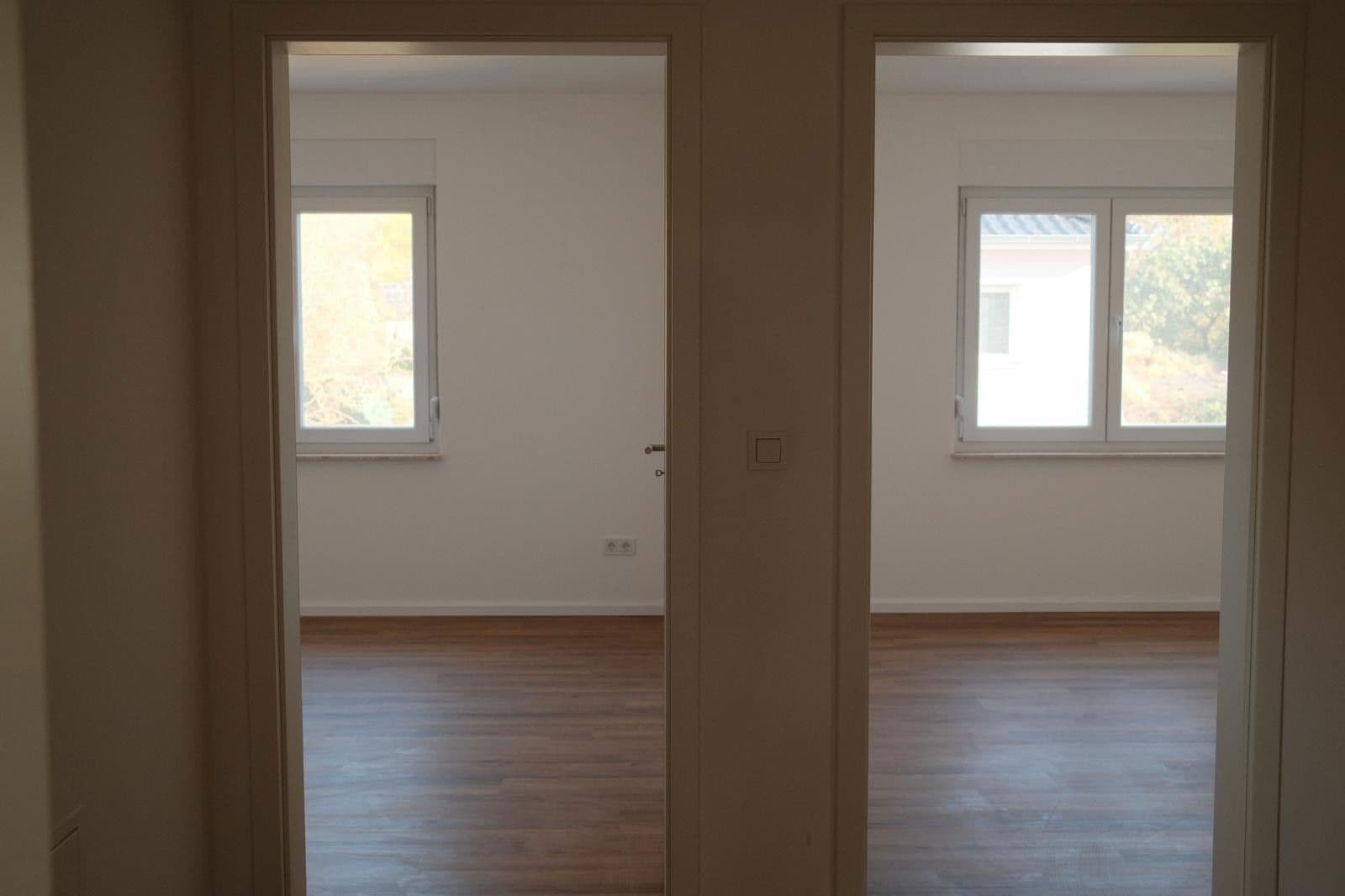 Prenájom domu 137 m², pozemek 300 m², Tiniusstr. 35, Berlin, Berlín Prenájom domu 137 m², pozemek 300 m², Tiniusstr. 35, Berlin, Berlín