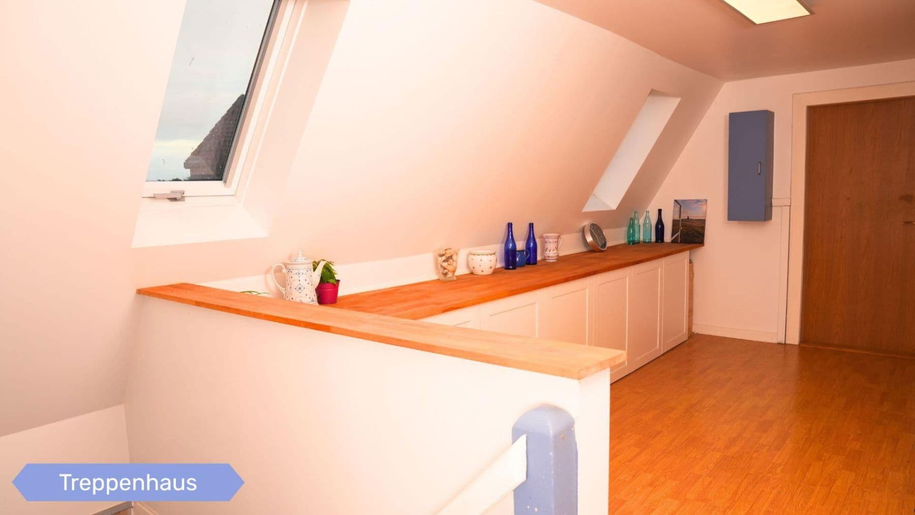 Predaj domu 213 m², pozemek 5.000 m², Garbsen, Dolné Sasko Predaj domu 213 m², pozemek 5.000 m², Garbsen, Dolné Sasko