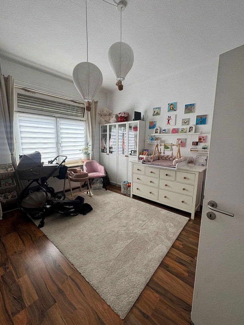 Prenájom bytu 3-izbový 92 m², Walder Straße 63, Hilden, Severné Porýnie - Westfálsko Prenájom bytu 3-izbový 92 m², Walder Straße 63, Hilden, Severné Porýnie - Westfálsko