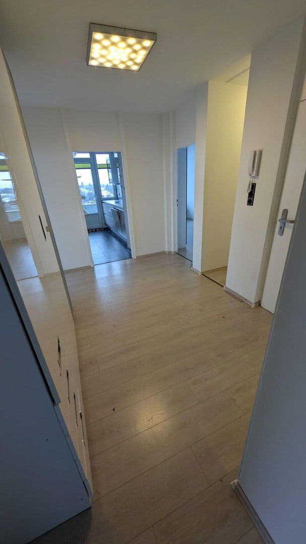 Predaj bytu 3-izbový 92 m², Theodor-Heuss-Straße 50, Wuppertal, Severné Porýnie - Westfálsko Predaj bytu 3-izbový 92 m², Theodor-Heuss-Straße 50, Wuppertal, Severné Porýnie - Westfálsko