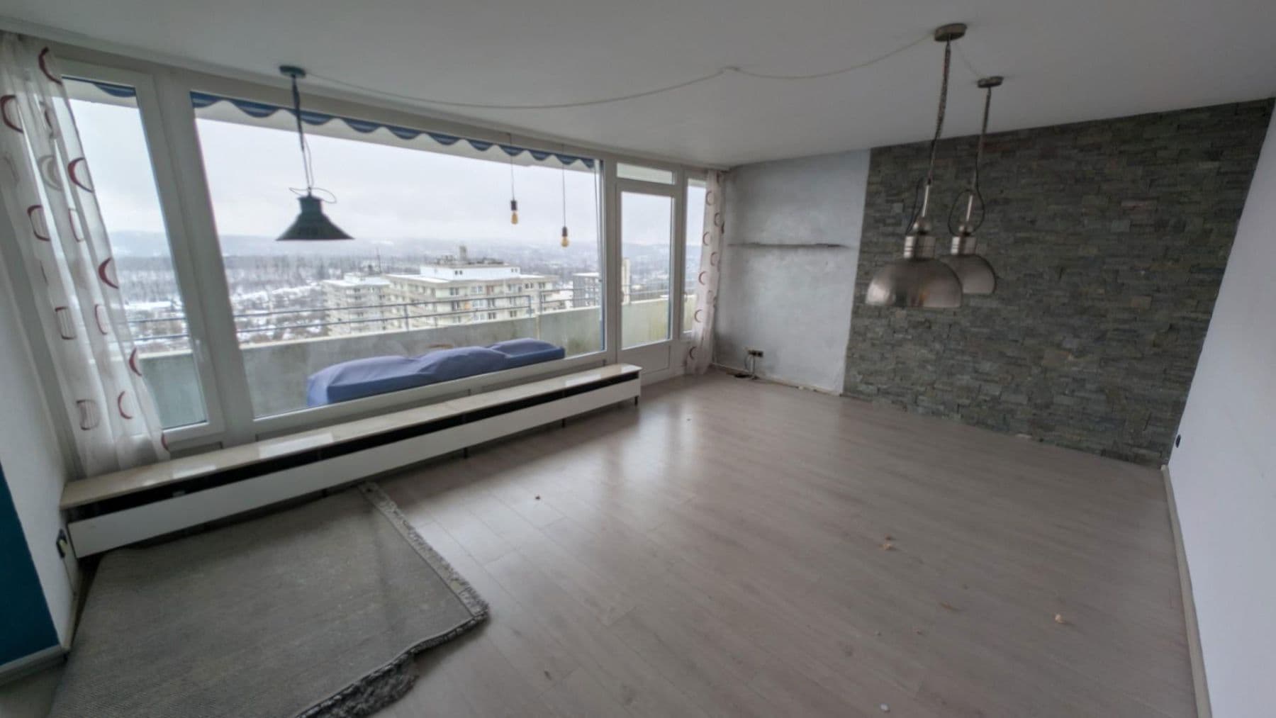 Predaj bytu 3-izbový 92 m², Theodor-Heuss-Straße 50, Wuppertal, Severné Porýnie - Westfálsko Predaj bytu 3-izbový 92 m², Theodor-Heuss-Straße 50, Wuppertal, Severné Porýnie - Westfálsko