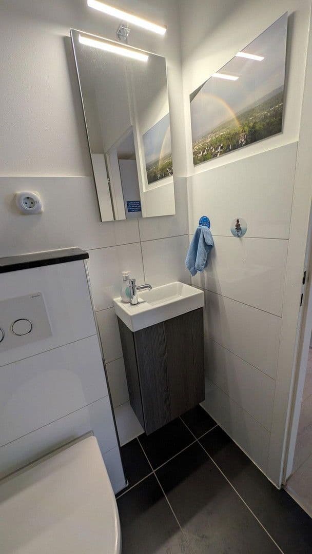 Predaj bytu 3-izbový 92 m², Theodor-Heuss-Straße 50, Wuppertal, Severné Porýnie - Westfálsko Predaj bytu 3-izbový 92 m², Theodor-Heuss-Straße 50, Wuppertal, Severné Porýnie - Westfálsko