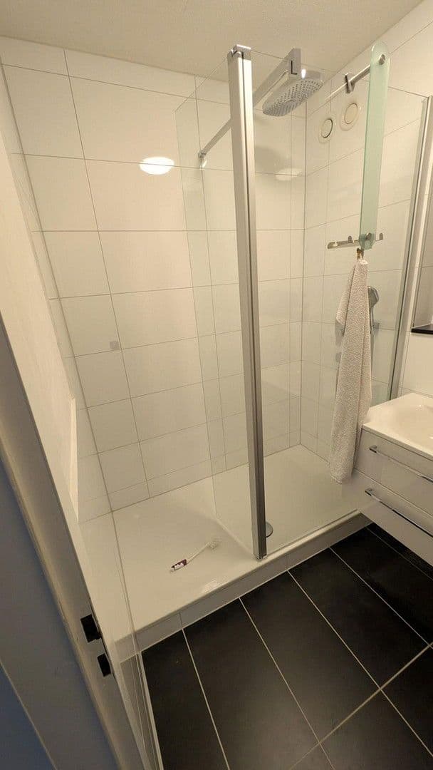 Predaj bytu 3-izbový 92 m², Theodor-Heuss-Straße 50, Wuppertal, Severné Porýnie - Westfálsko Predaj bytu 3-izbový 92 m², Theodor-Heuss-Straße 50, Wuppertal, Severné Porýnie - Westfálsko