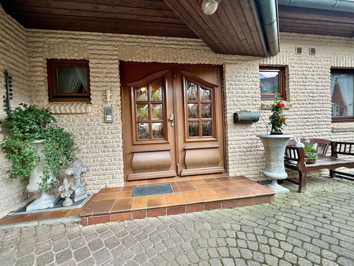 Predaj domu 149 m², pozemek 679 m², Kehrwieder 35, Trittau, Šlezvicko-Holštajnsko Predaj domu 149 m², pozemek 679 m², Kehrwieder 35, Trittau, Šlezvicko-Holštajnsko