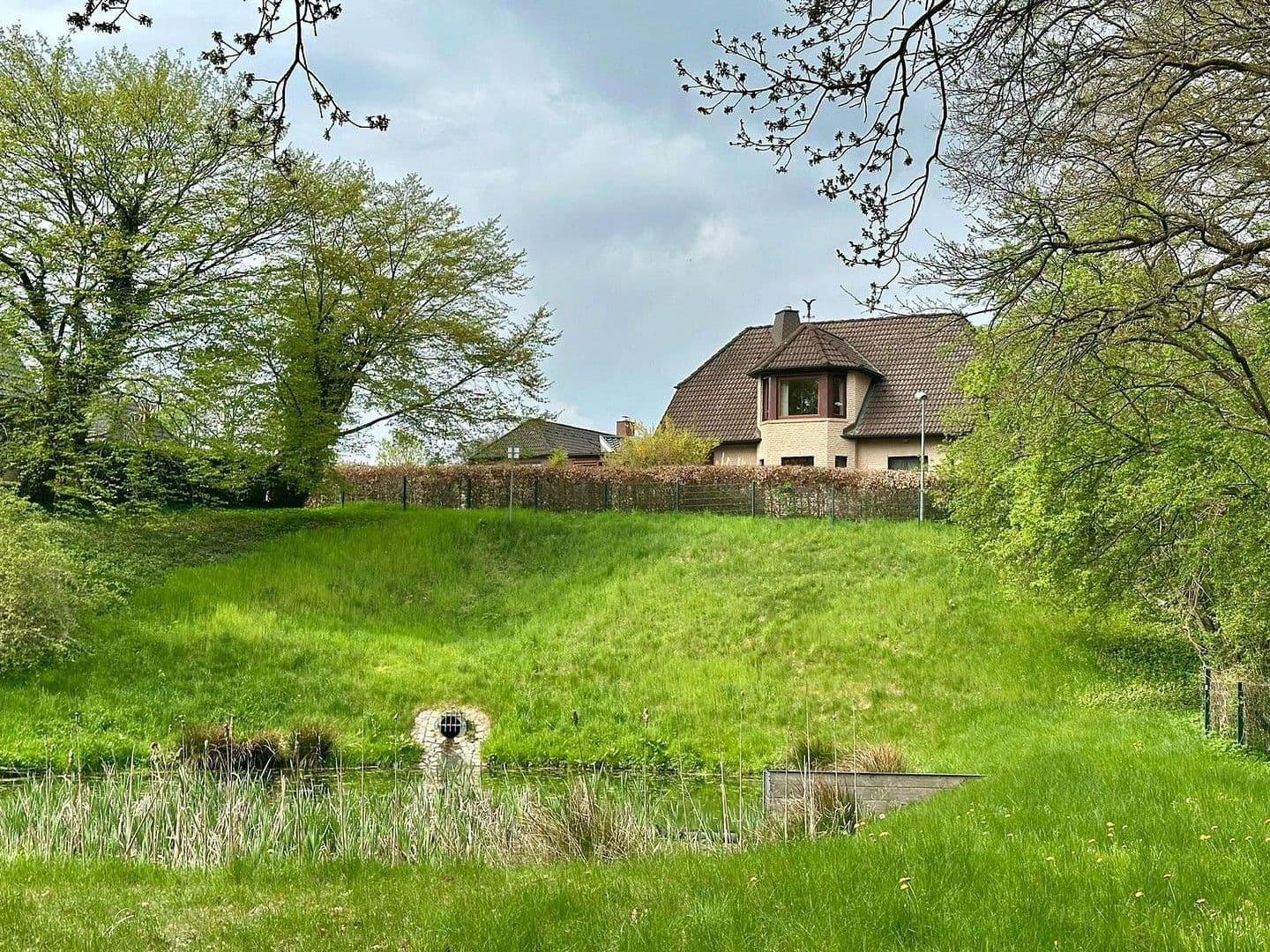 Predaj domu 149 m², pozemek 679 m², Kehrwieder 35, Trittau, Šlezvicko-Holštajnsko Predaj domu 149 m², pozemek 679 m², Kehrwieder 35, Trittau, Šlezvicko-Holštajnsko