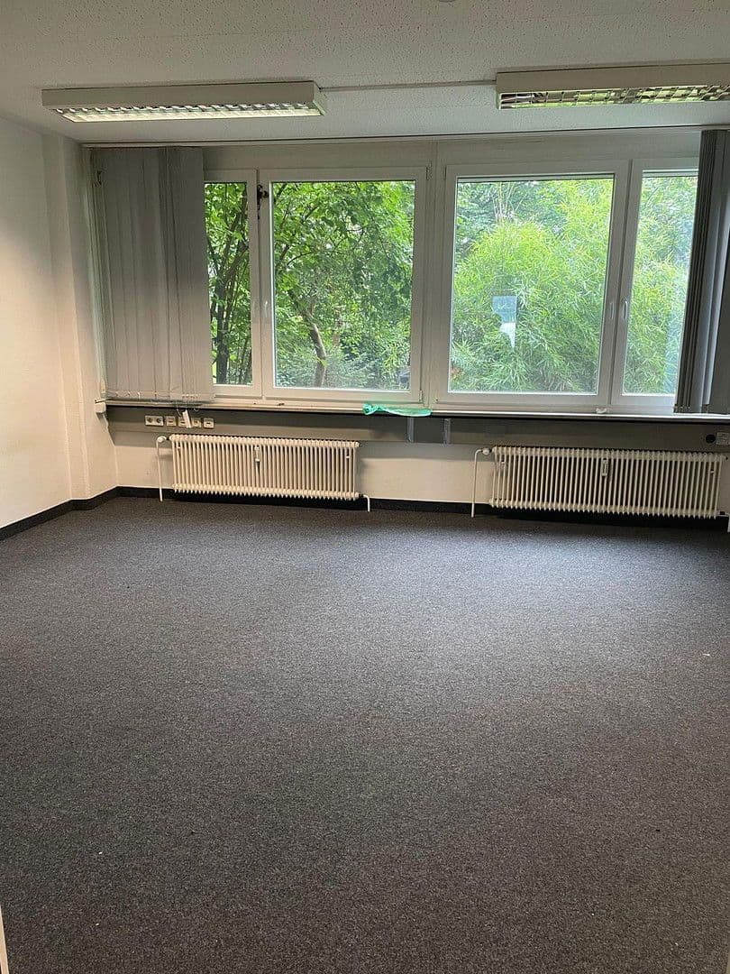 Prenájom kancelárie 156 m², München, Bavorsko Prenájom kancelárie 156 m², München, Bavorsko