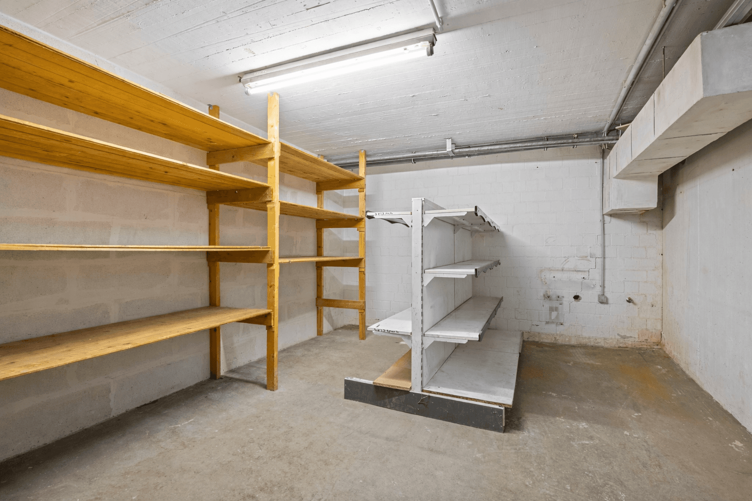 Predaj kancelárie 148 m², Winsen (Luhe), Dolné Sasko Predaj kancelárie 148 m², Winsen (Luhe), Dolné Sasko