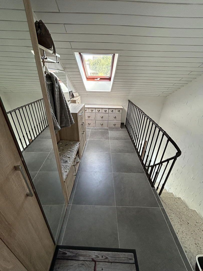 Predaj bytu 4-izbový 100 m², Sinsheim, Bádensko-Wurttembersko Predaj bytu 4-izbový 100 m², Sinsheim, Bádensko-Wurttembersko