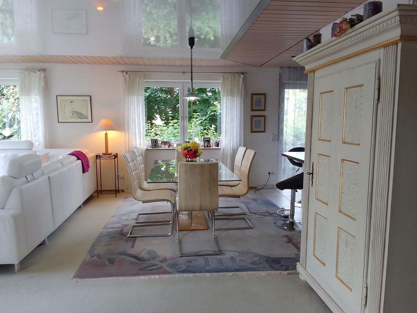 Predaj domu 206 m², pozemek 650 m², Leonberg, Bádensko-Wurttembersko Predaj domu 206 m², pozemek 650 m², Leonberg, Bádensko-Wurttembersko