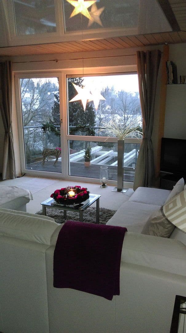 Predaj domu 206 m², pozemek 650 m², Leonberg, Bádensko-Wurttembersko Predaj domu 206 m², pozemek 650 m², Leonberg, Bádensko-Wurttembersko