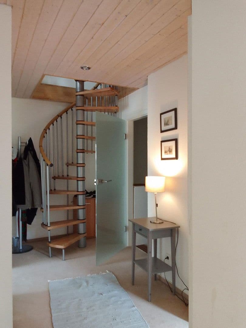 Predaj domu 206 m², pozemek 650 m², Leonberg, Bádensko-Wurttembersko Predaj domu 206 m², pozemek 650 m², Leonberg, Bádensko-Wurttembersko