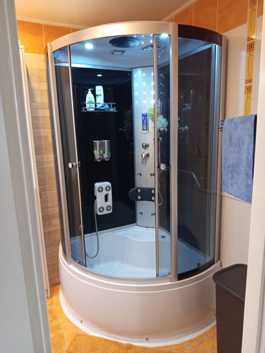 Predaj bytu 3-izbový 65 m², Pavlouskova, Ostrava, Moravskoslezský kraj Predaj bytu 3-izbový 65 m², Pavlouskova, Ostrava, Moravskoslezský kraj