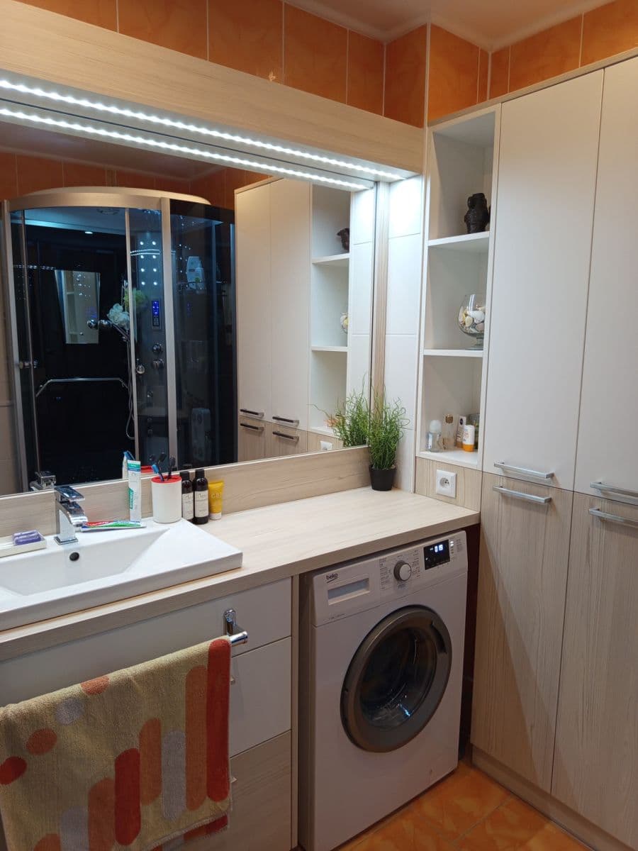 Predaj bytu 3-izbový 65 m², Pavlouskova, Ostrava, Moravskoslezský kraj Predaj bytu 3-izbový 65 m², Pavlouskova, Ostrava, Moravskoslezský kraj