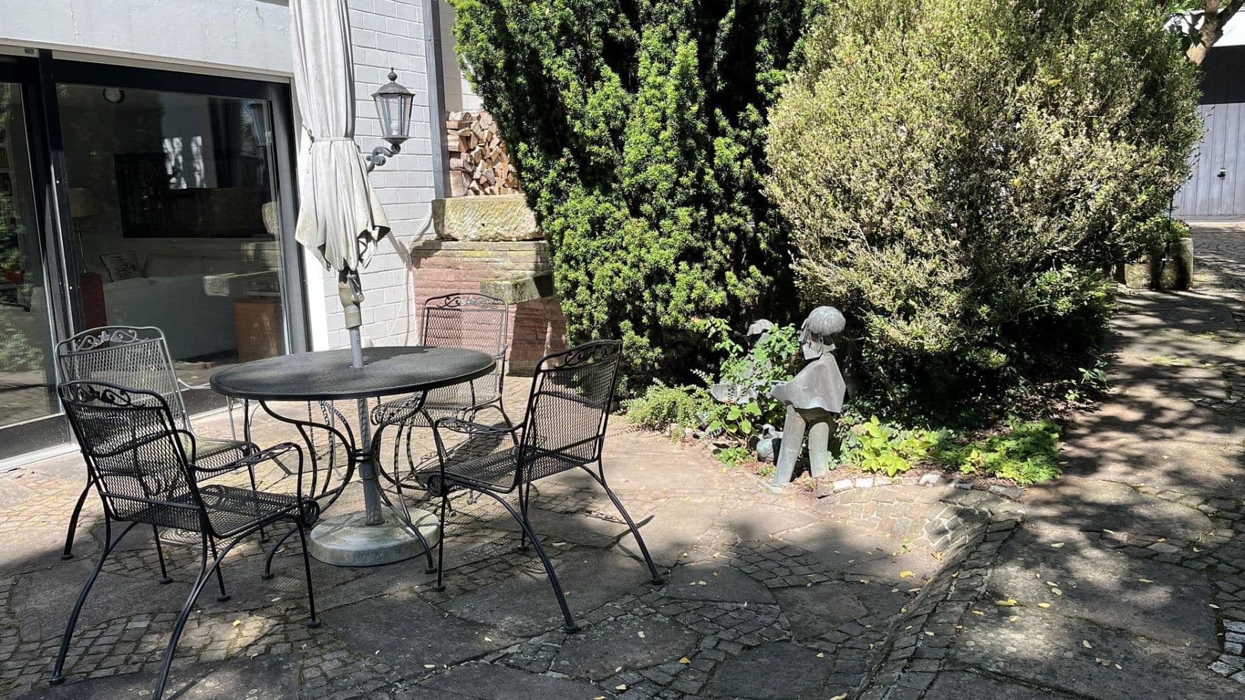 Prenájom domu 240 m², pozemek 450 m², Bad Homburg vor der Höhe, Hesensko Prenájom domu 240 m², pozemek 450 m², Bad Homburg vor der Höhe, Hesensko