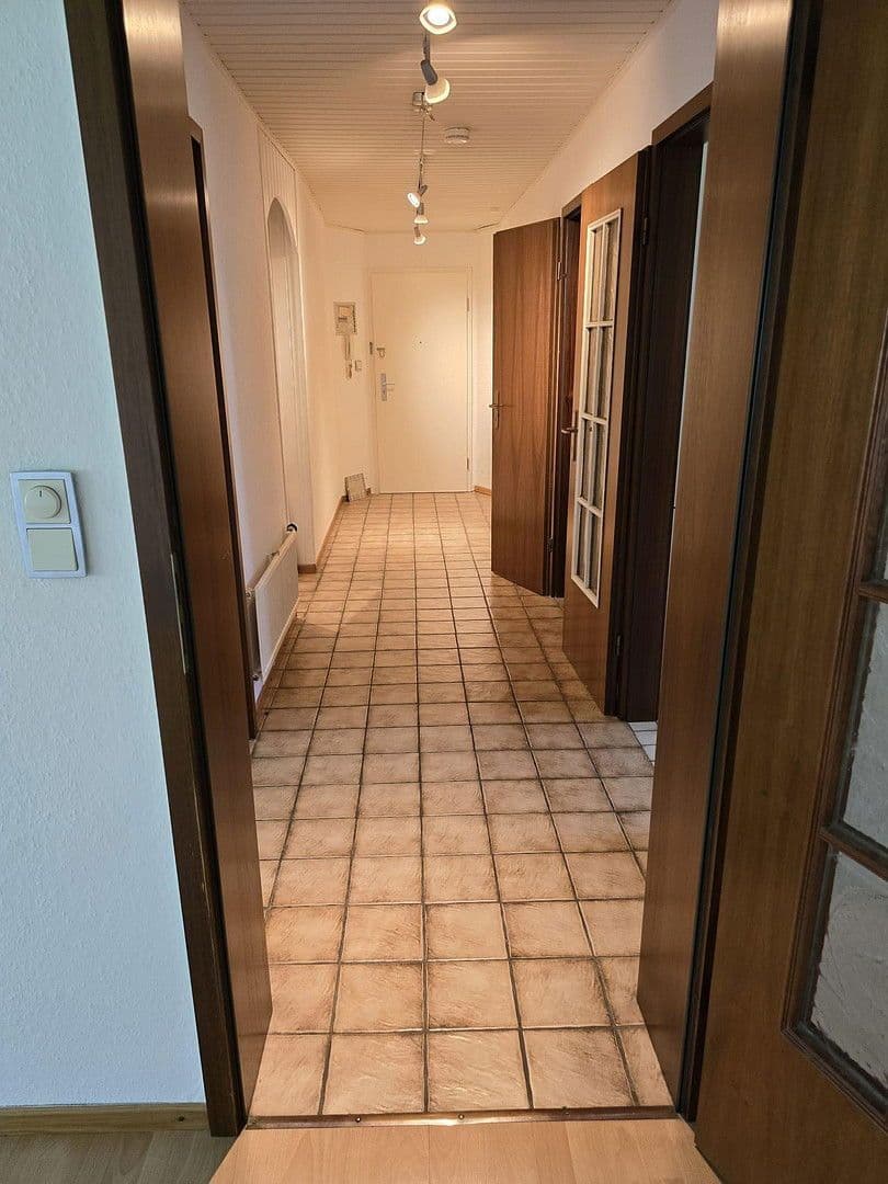 Prenájom bytu 4-izbový 95 m², Wolfenbüttel, Dolné Sasko Prenájom bytu 4-izbový 95 m², Wolfenbüttel, Dolné Sasko