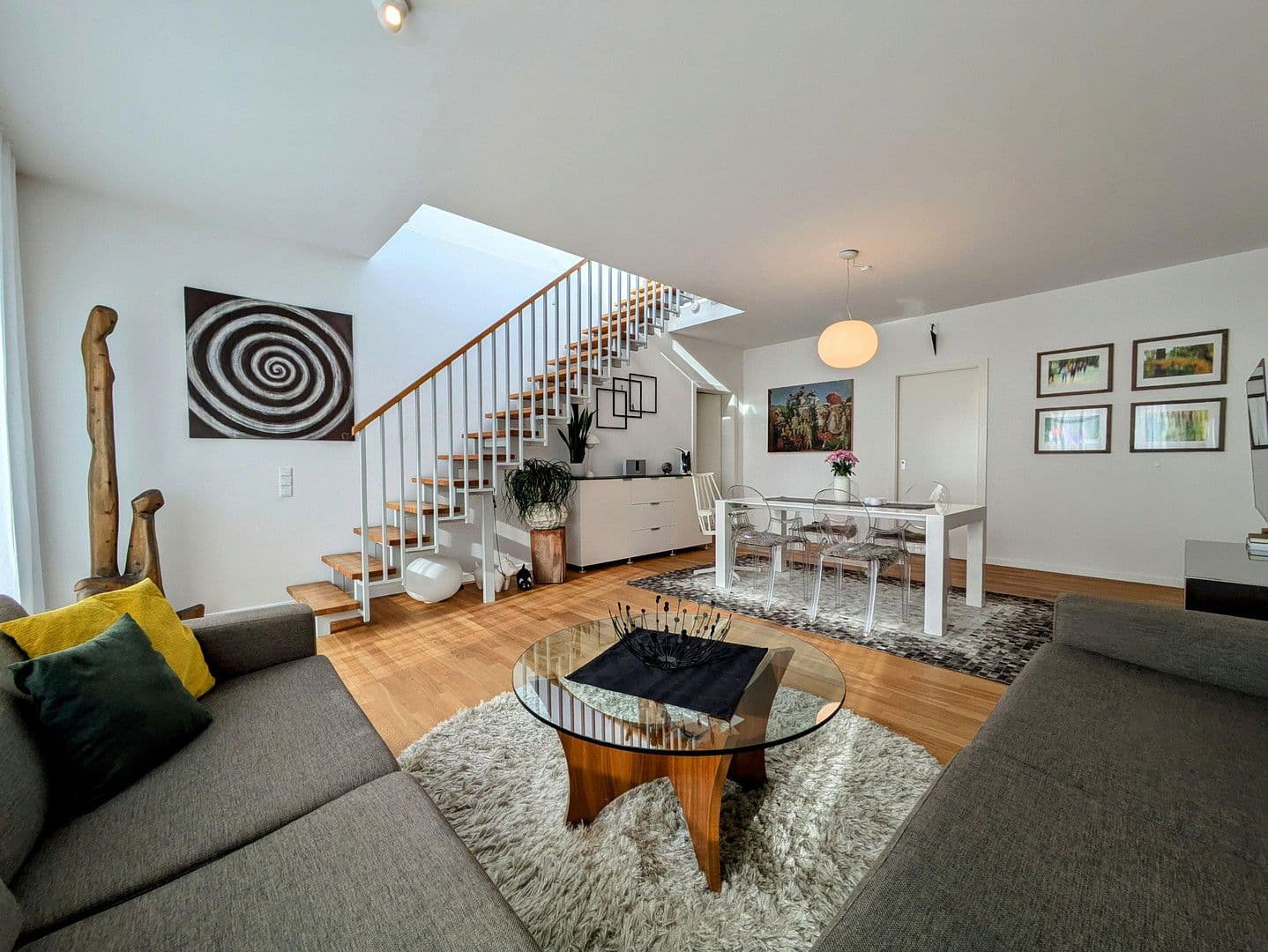 Prenájom bytu 3-izbový 129 m², Am Nikolaiquartier 7A, Potsdam, Brandenbursko Prenájom bytu 3-izbový 129 m², Am Nikolaiquartier 7A, Potsdam, Brandenbursko