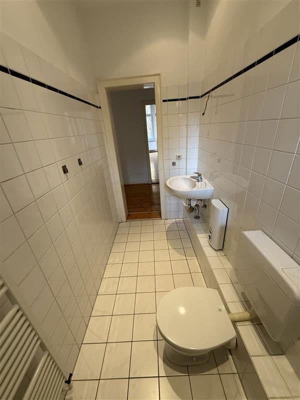 Prenájom bytu 4-izbový 109 m², Goebenstr. 11, Hannover, Dolné Sasko Prenájom bytu 4-izbový 109 m², Goebenstr. 11, Hannover, Dolné Sasko