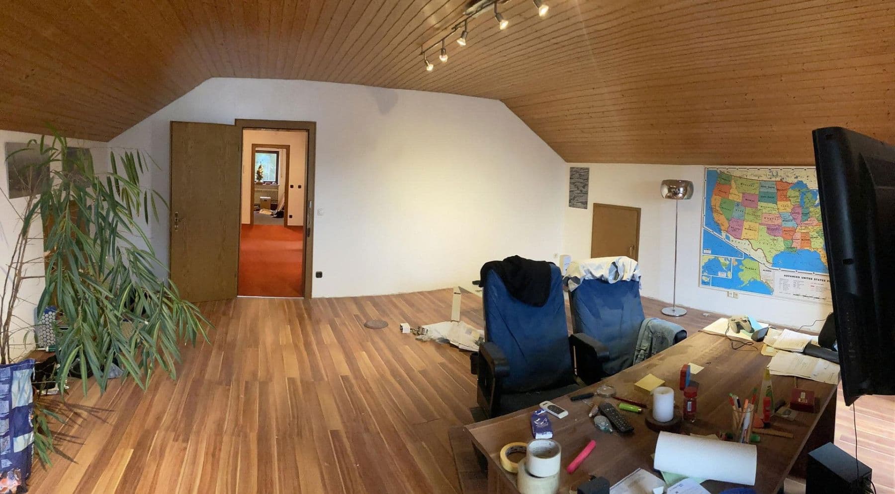 Predaj domu 213 m², pozemek 1.193 m², Jägersteig 11, Schrobenhausen, Bavorsko Predaj domu 213 m², pozemek 1.193 m², Jägersteig 11, Schrobenhausen, Bavorsko