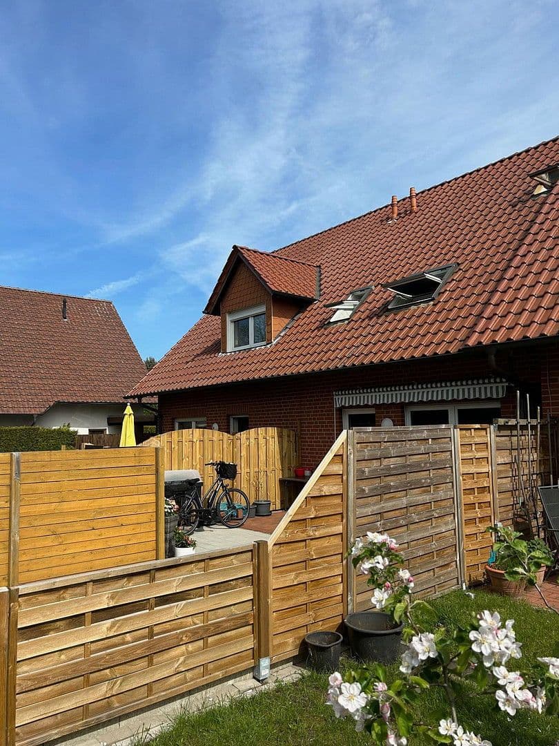 Predaj domu 233 m², pozemek 384 m², Uhlandstraße, Hörstel, Severné Porýnie - Westfálsko Predaj domu 233 m², pozemek 384 m², Uhlandstraße, Hörstel, Severné Porýnie - Westfálsko