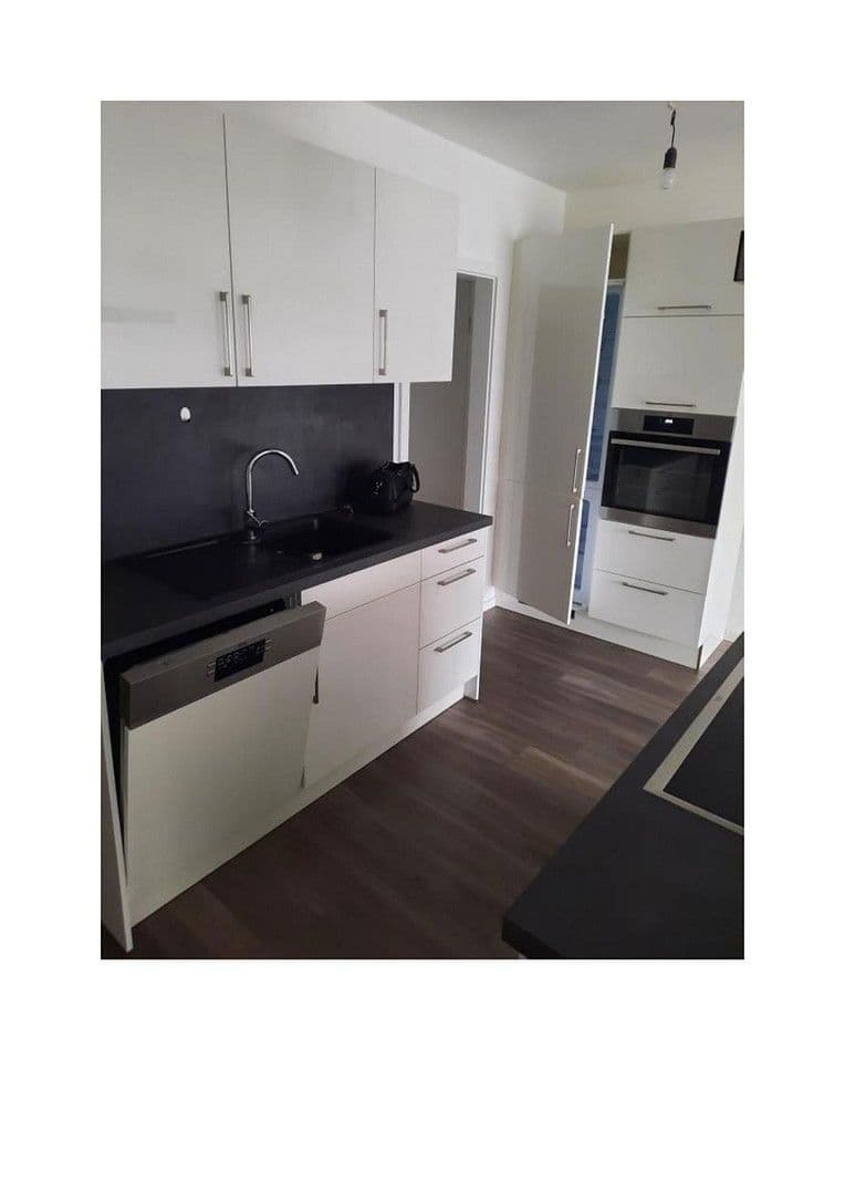 Prenájom bytu 2-izbový 79 m², Petersberg, Hesensko Prenájom bytu 2-izbový 79 m², Petersberg, Hesensko