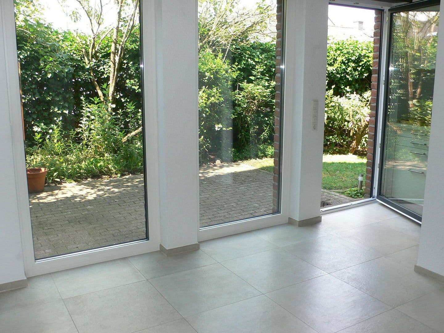 Prenájom bytu 2-izbový 56 m², Mönchengladbach, Severné Porýnie - Westfálsko Prenájom bytu 2-izbový 56 m², Mönchengladbach, Severné Porýnie - Westfálsko