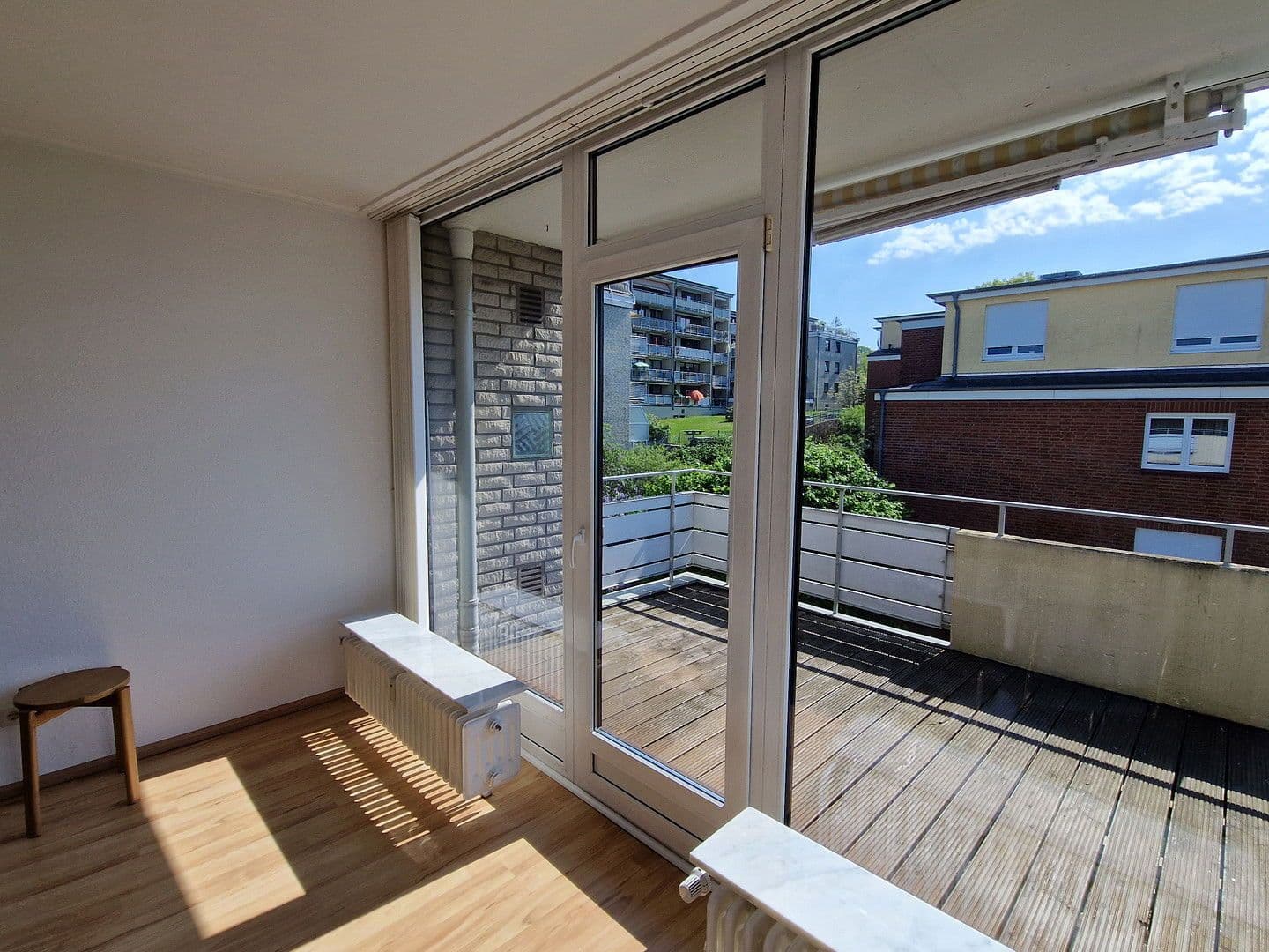 Prenájom bytu 4-izbový 96 m², Trift 5A, Geesthacht, Šlezvicko-Holštajnsko Prenájom bytu 4-izbový 96 m², Trift 5A, Geesthacht, Šlezvicko-Holštajnsko