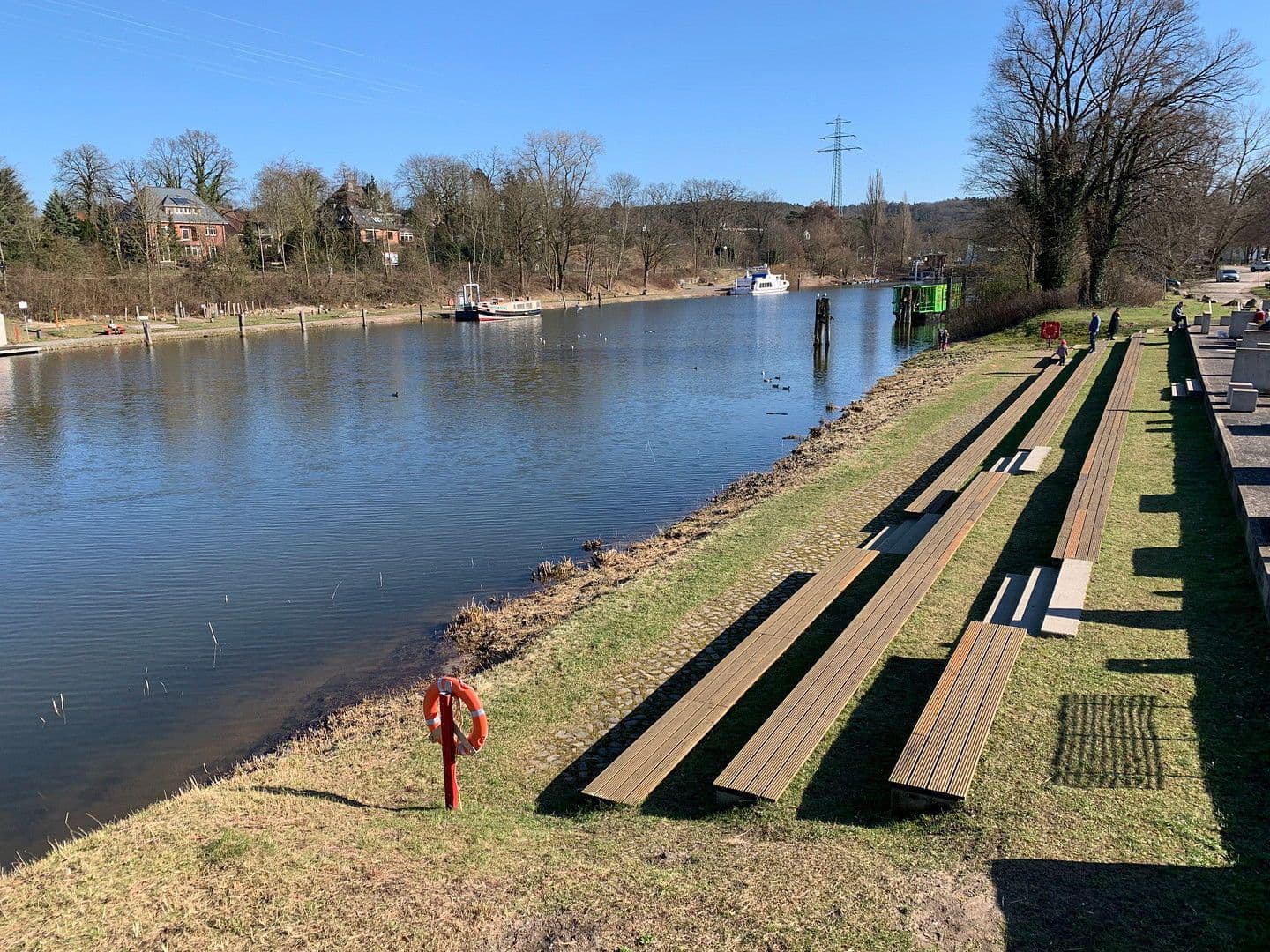 Prenájom bytu 4-izbový 96 m², Trift 5A, Geesthacht, Šlezvicko-Holštajnsko Prenájom bytu 4-izbový 96 m², Trift 5A, Geesthacht, Šlezvicko-Holštajnsko