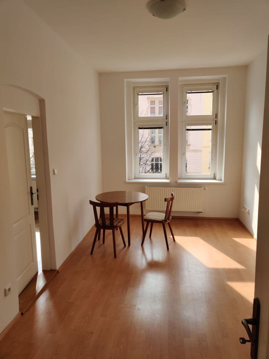 Prenájom bytu 2-izbový 54 m², Moskevská, Praha, Praha Prenájom bytu 2-izbový 54 m², Moskevská, Praha, Praha