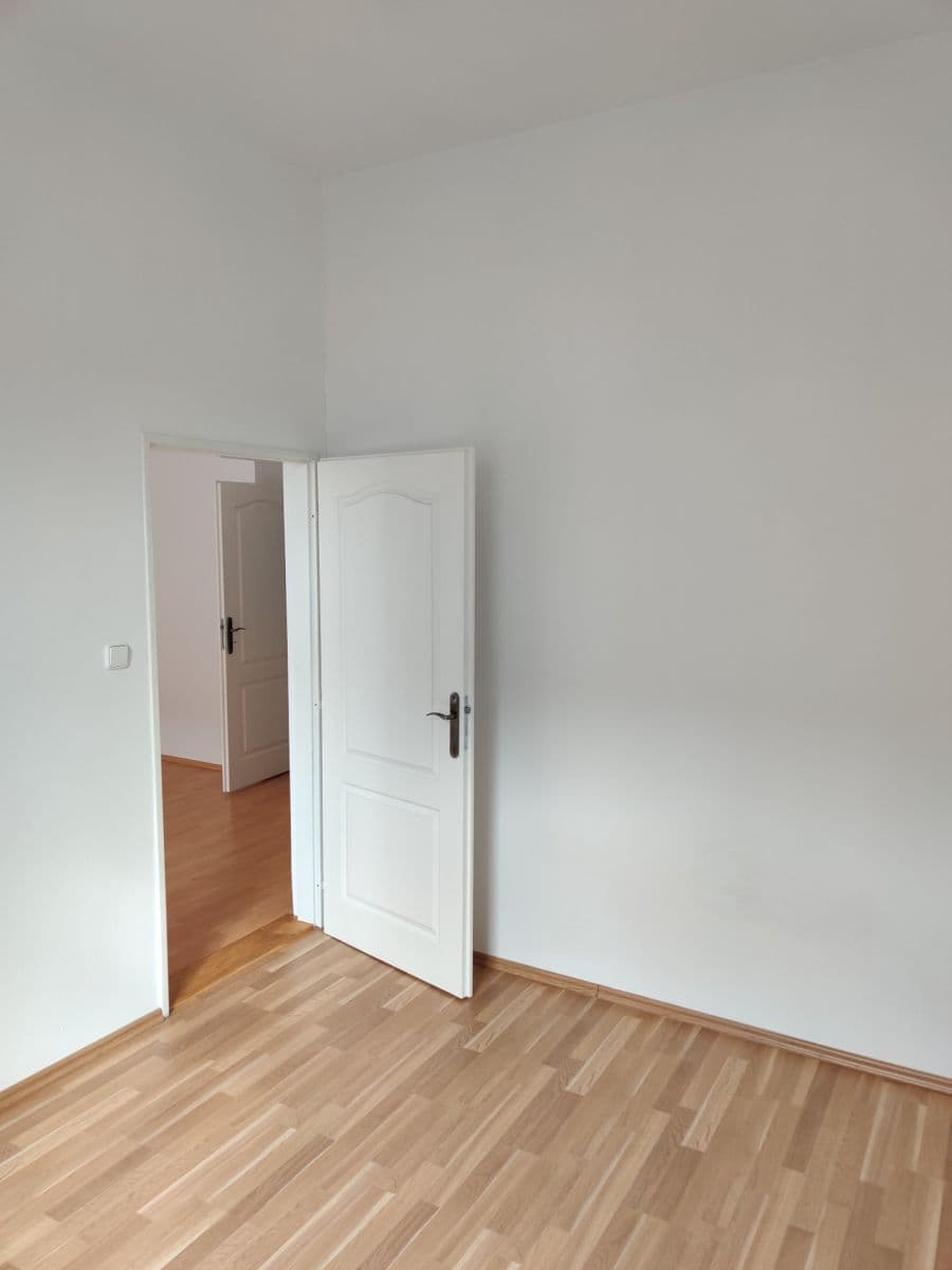 Prenájom bytu 2-izbový 54 m², Moskevská, Praha, Praha Prenájom bytu 2-izbový 54 m², Moskevská, Praha, Praha