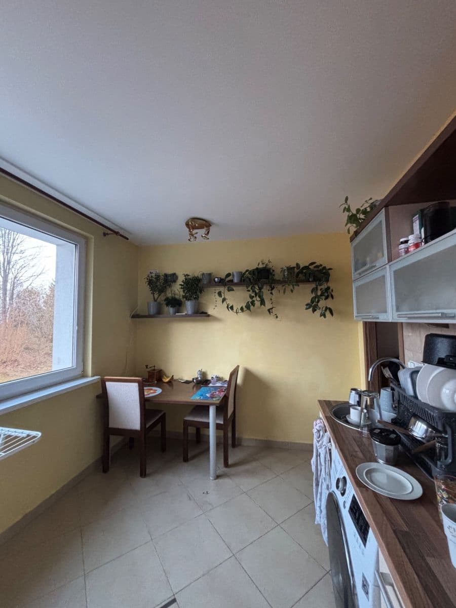 Prenájom bytu 3-izbový 80 m², U Lesíka, Tanvald, Liberecký kraj Prenájom bytu 3-izbový 80 m², U Lesíka, Tanvald, Liberecký kraj